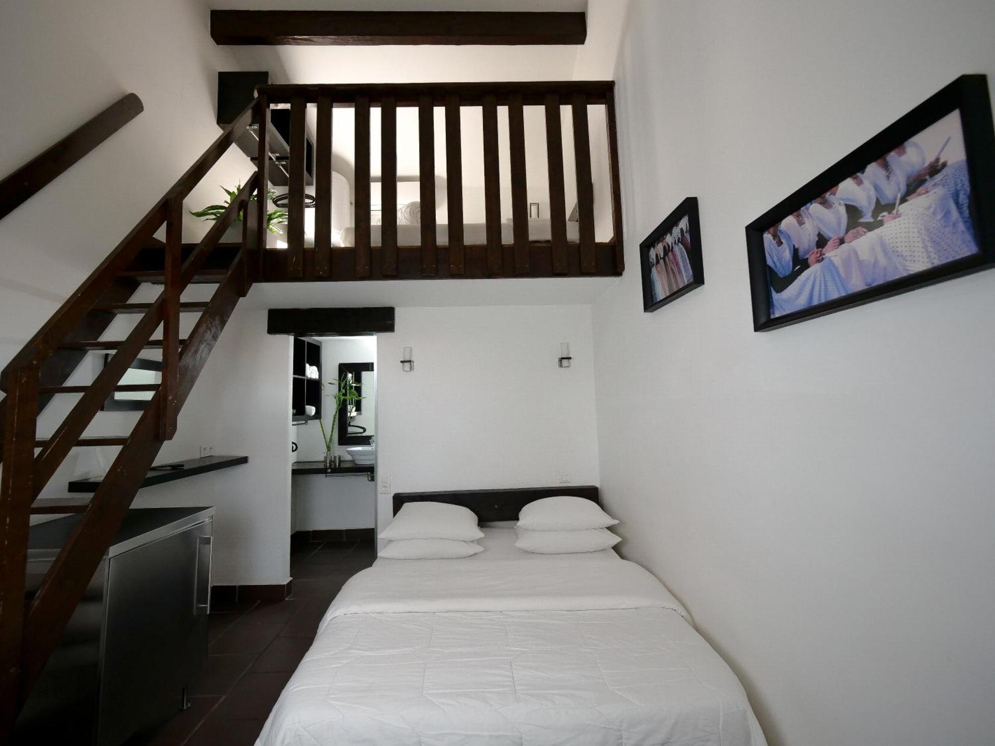 Hotel Mas Mls Saintes-Maries-de-la-Mer Esterno foto