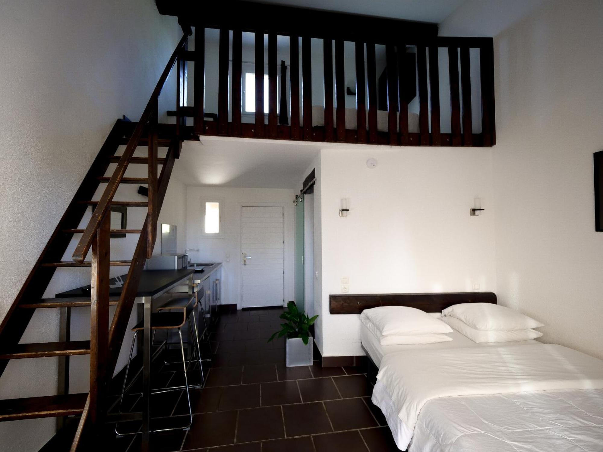 Hotel Mas Mls Saintes-Maries-de-la-Mer Esterno foto